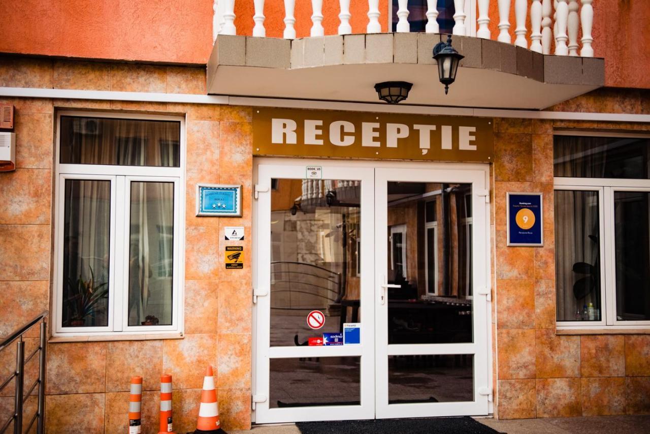 Pensiune Roua Арад Екстериор снимка